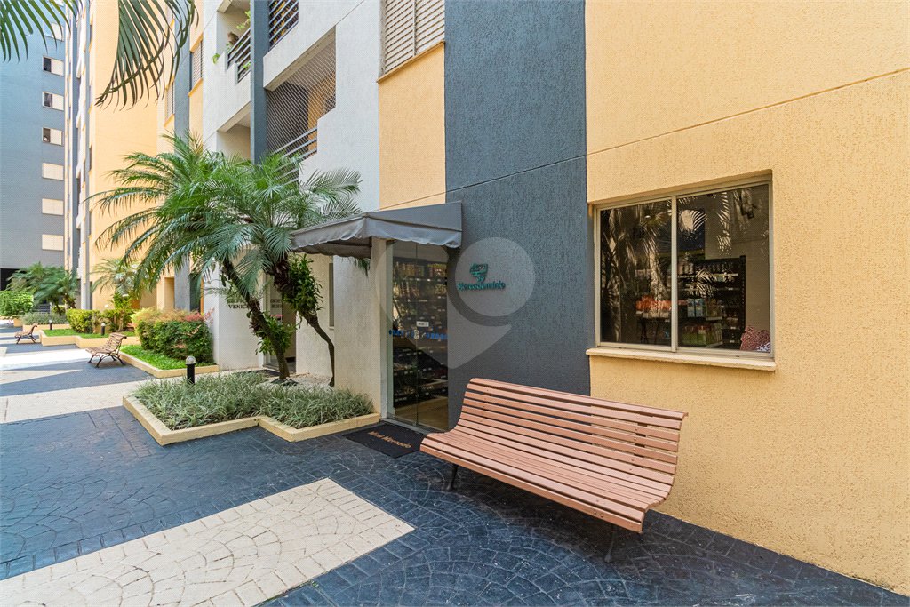 Apartamento à venda com 3 quartos, sendo 1 suíte, em Jardim Marajoara, São Paulo, SP