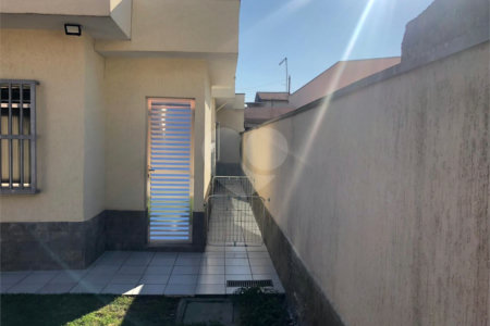 Casa à venda com 3 quartos, sendo 1 suíte, em Cidade Cruzeiro do Sul, Suzano, SP