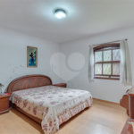 Casa Térrea à venda com 4 quartos, sendo 1 suíte, em Jardim Prudência, São Paulo, SP