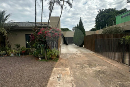 Casa à venda com 6 suítes em Pedro Juan Caballero, Amambay