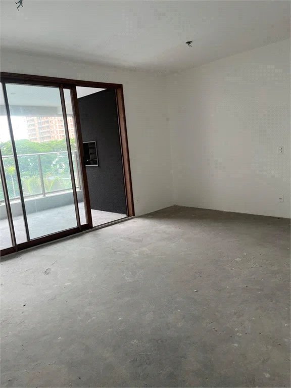 Apartamento à venda com 3 quartos, sendo 1 suíte, em Brooklin Novo, São Paulo, SP