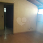 Casa à venda com 3 quartos, sendo 1 suíte, no condomínio Sausalito, Mairiporã - SP