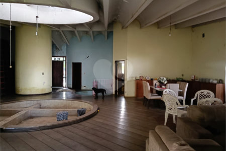 Casa para alugar com 4 suítes em Vila Carmosina, São Paulo, SP