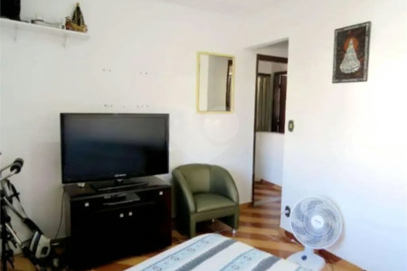 Sobrado à venda com 3 quartos, sendo 1 suíte, em Jabaquara, São Paulo, SP