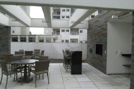 Apartamento para alugar com 2 quartos em Vila Anastácio, São Paulo, SP