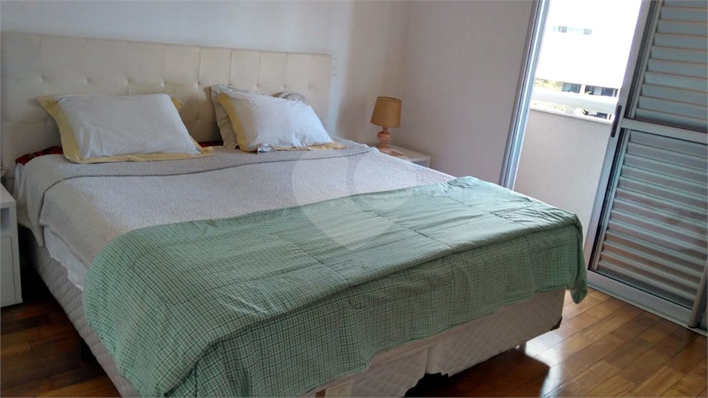 Apartamento à venda com 3 suítes em Jardim Londrina, São Paulo, SP