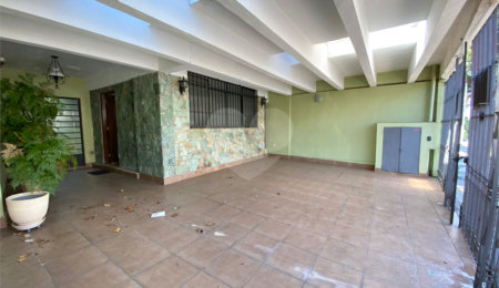 Casa à venda com 3 quartos, sendo 1 suíte,  em Planalto Paulista, São Paulo, SP