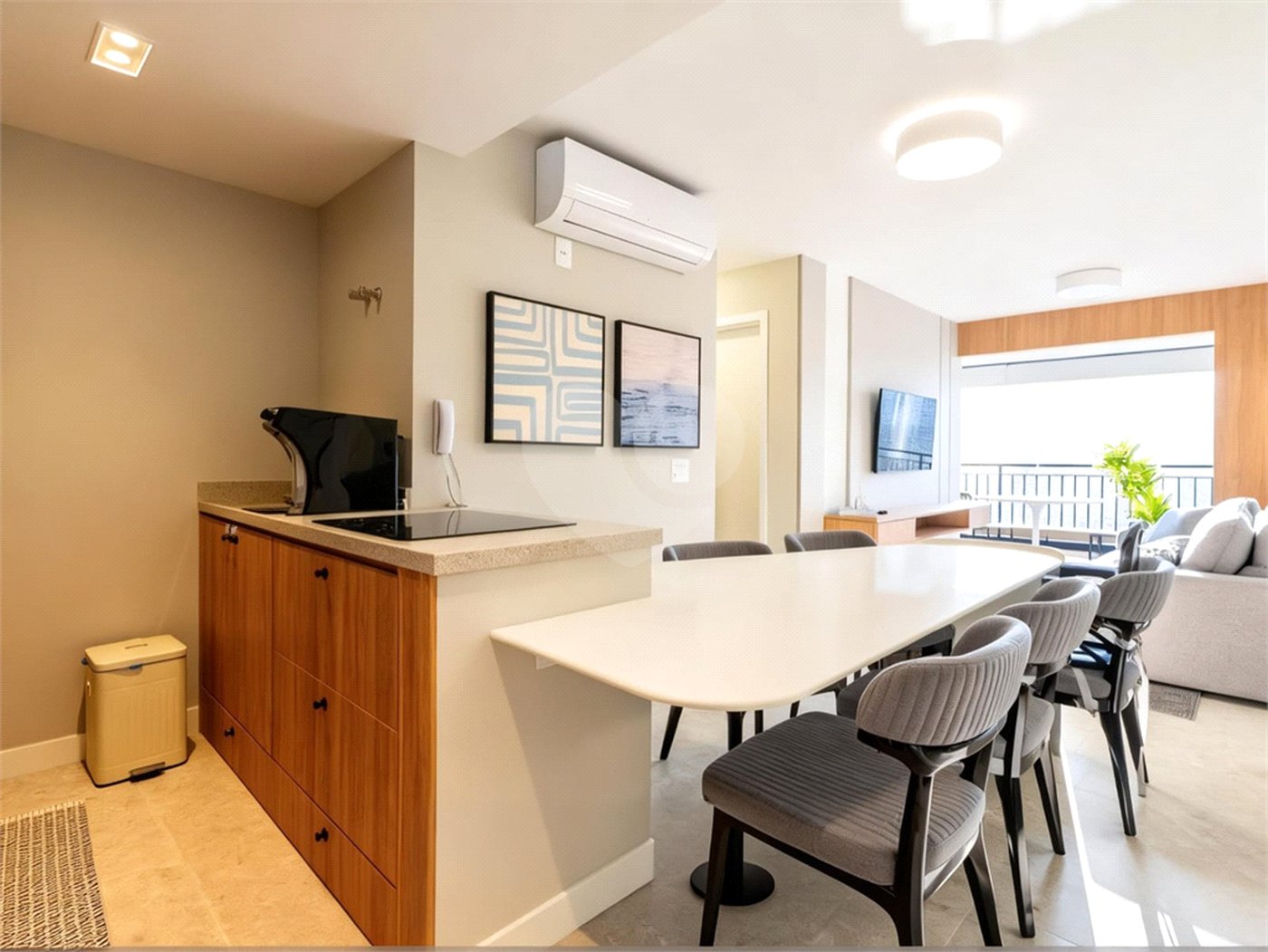 Apartamento à venda com 2 quartos, sendo 1 suíte, em Vila Cordeiro, São Paulo, SP