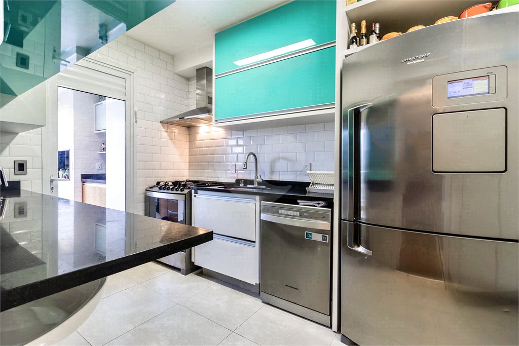 Apartamento à venda com 3 suítes em Brooklin, São Paulo, SP