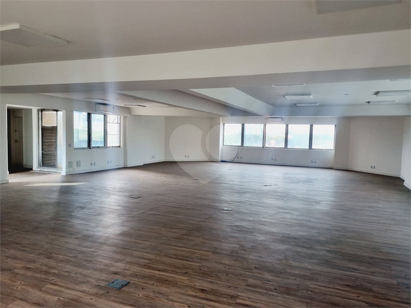 Sala à venda ou para alugar em Cidade Monções, São Paulo, SP
