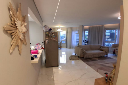 Apartamento de 3 Quartos à venda na Pompéia - Santos/SP | Vista livre | A 1 quadra da praia