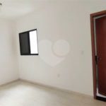 Casa à venda com 2 suítes no condomínio Residencial Paranaguá, São Paulo - SP