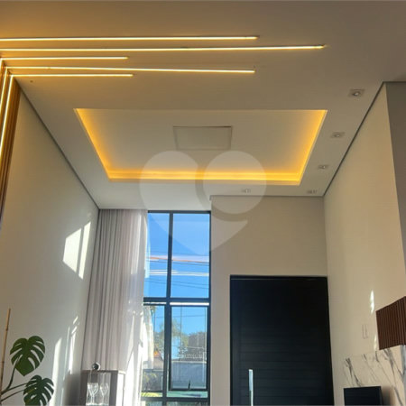 Casa à venda com 3 suítes no condomínio Carmen Blanco, Sorocaba - SP
