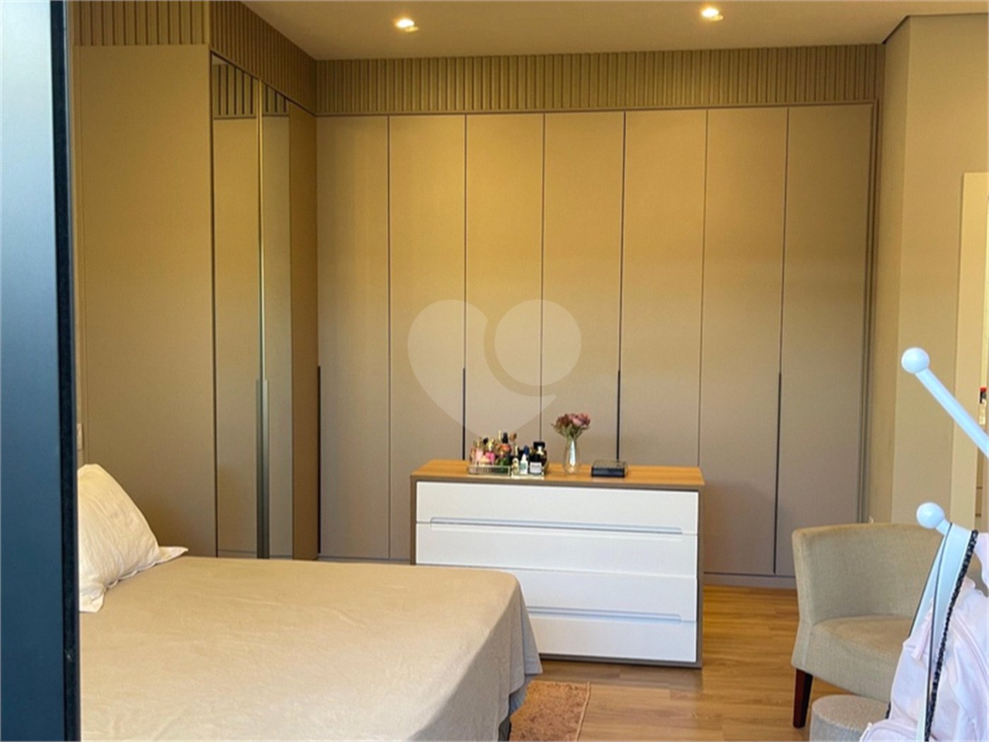 Casa à venda com 3 suítes no condomínio Mont Blanc, Sorocaba - SP