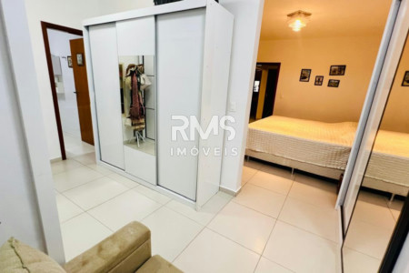Casa à venda com 3 suítes no condomínio Granja Olga II, Sorocaba - SP