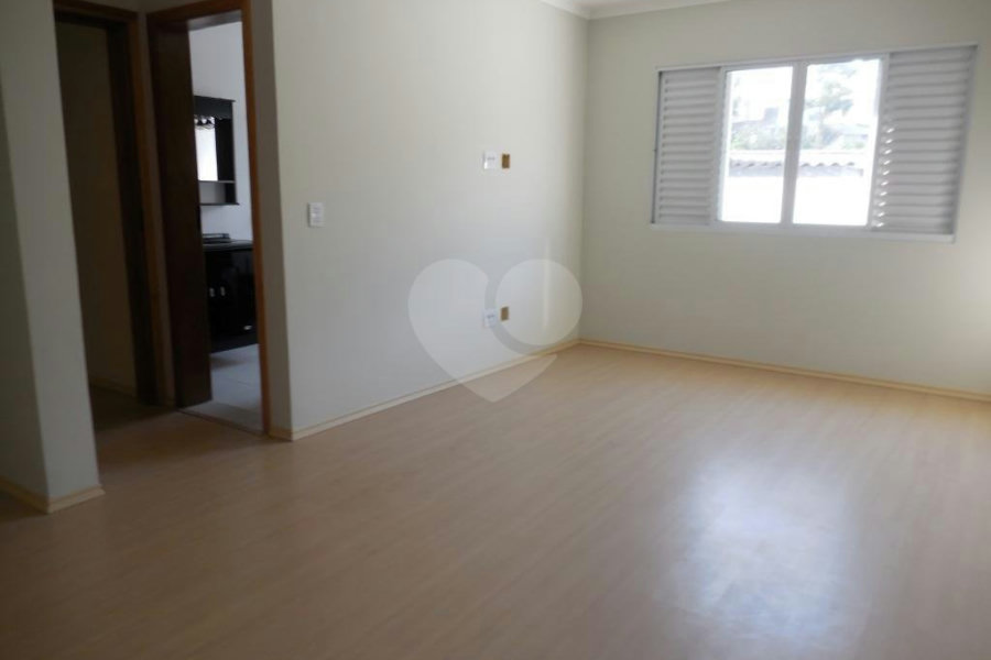 Casa Térrea à venda com 3 suítes em Horto, São Paulo, SP
