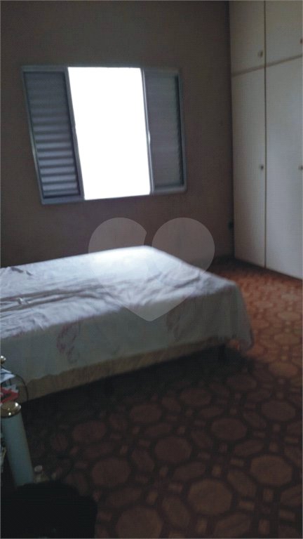 Casa à venda com 3 quartos, sendo 1 suíte, em Santa Teresinha, São Paulo, SP