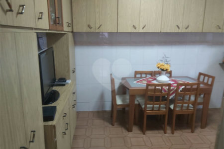 Casa de Vila à venda com 4 quartos, sendo 1 suíte, em Vila Medeiros, São Paulo, SP