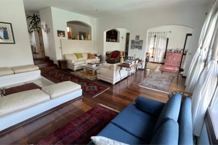 Casa à venda com 4 quartos, sendo 2 suítes,  em Lar São Paulo, São Paulo, SP