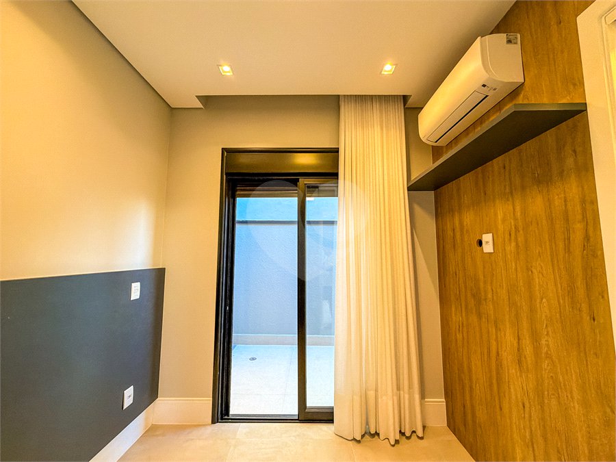 Casa à venda com 3 suítes no condomínio Residencial Duas Marias, Indaiatuba - SP
