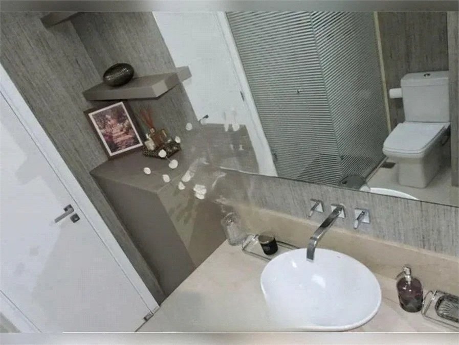 Cobertura para alugar com 4 quartos, sendo 3 suítes, em Vila Morse, São Paulo, SP