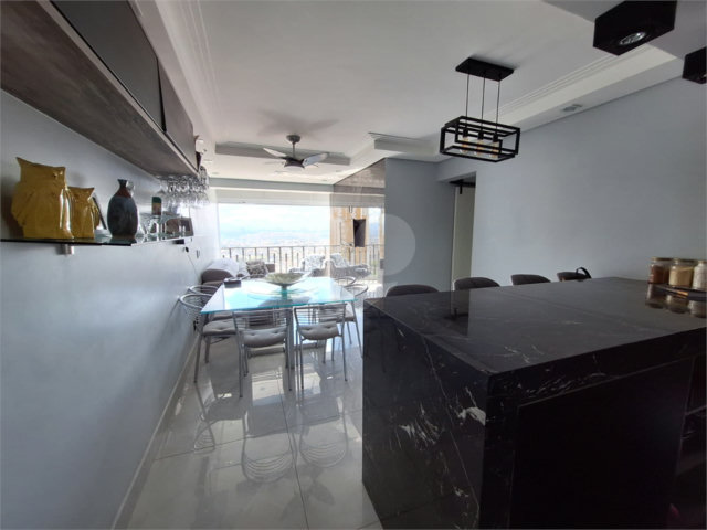 Apartamento à venda com 3 quartos, sendo 1 suíte,  em Vila Maria, São Paulo, SP