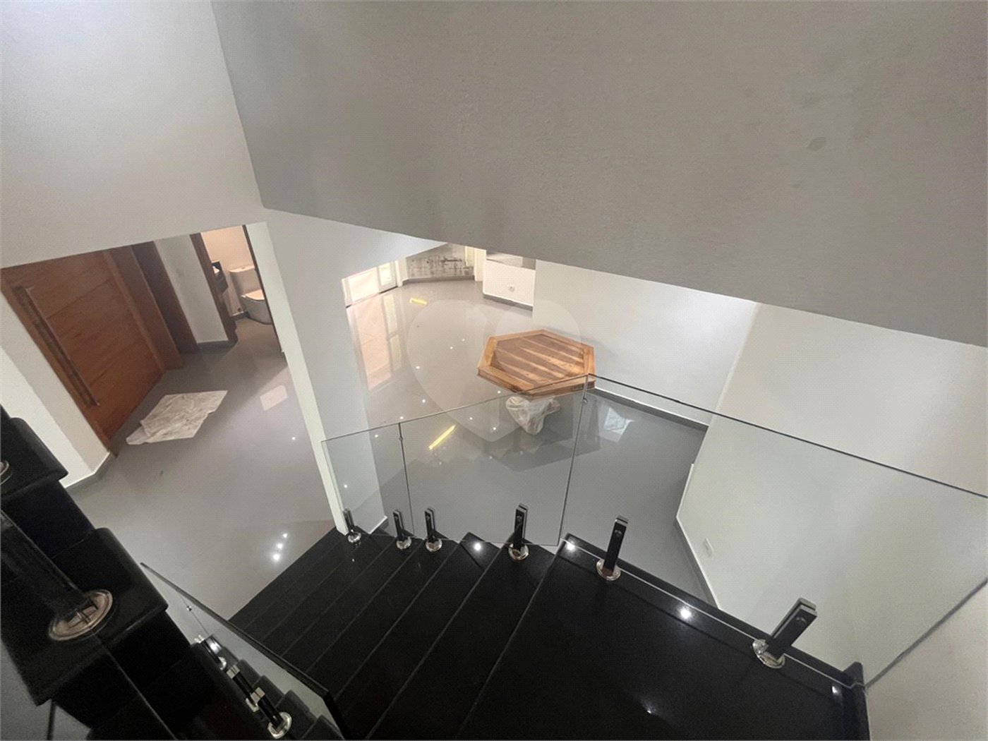 Sobrado à venda com 3 quartos, sendo 1 suíte, em Cidade Parquelandia, Mogi das Cruzes, SP