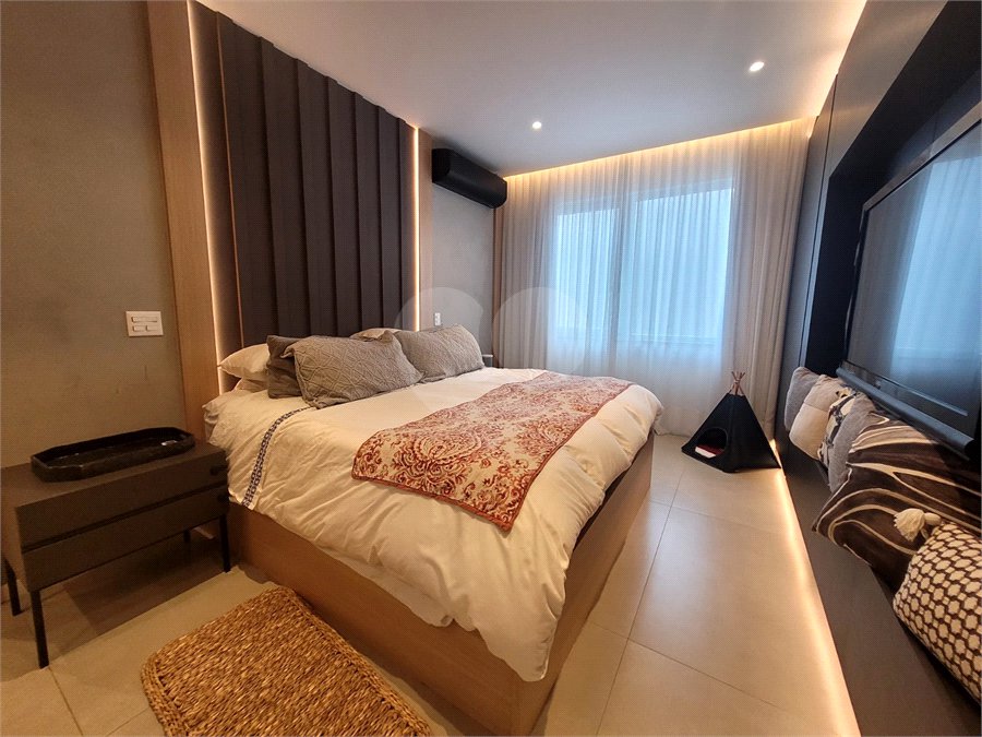 Apartamento à venda com 4 quartos, sendo 1 suíte,  em Ipanema, Rio de Janeiro, RJ