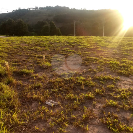 Terreno à venda no condomínio Encontro das Águas, Nazaré Paulista - SP