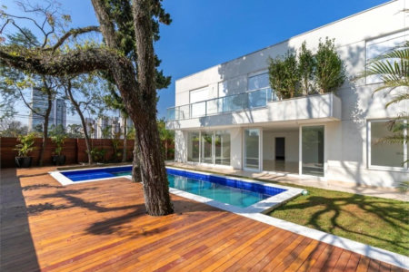 Casa à venda com 4 suítes no condomínio Porto Fino, São Paulo - SP