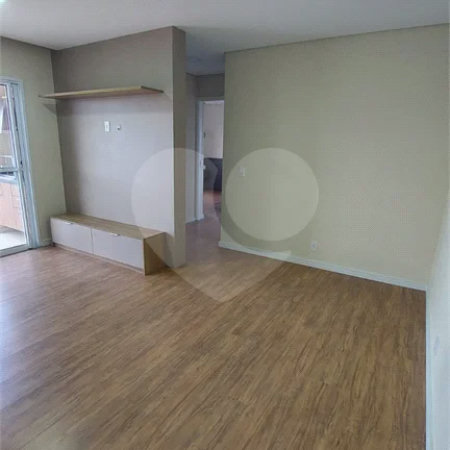 Apartamento para alugar com 2 quartos, sendo 1 suíte, em Aparecidinha, Sorocaba, SP