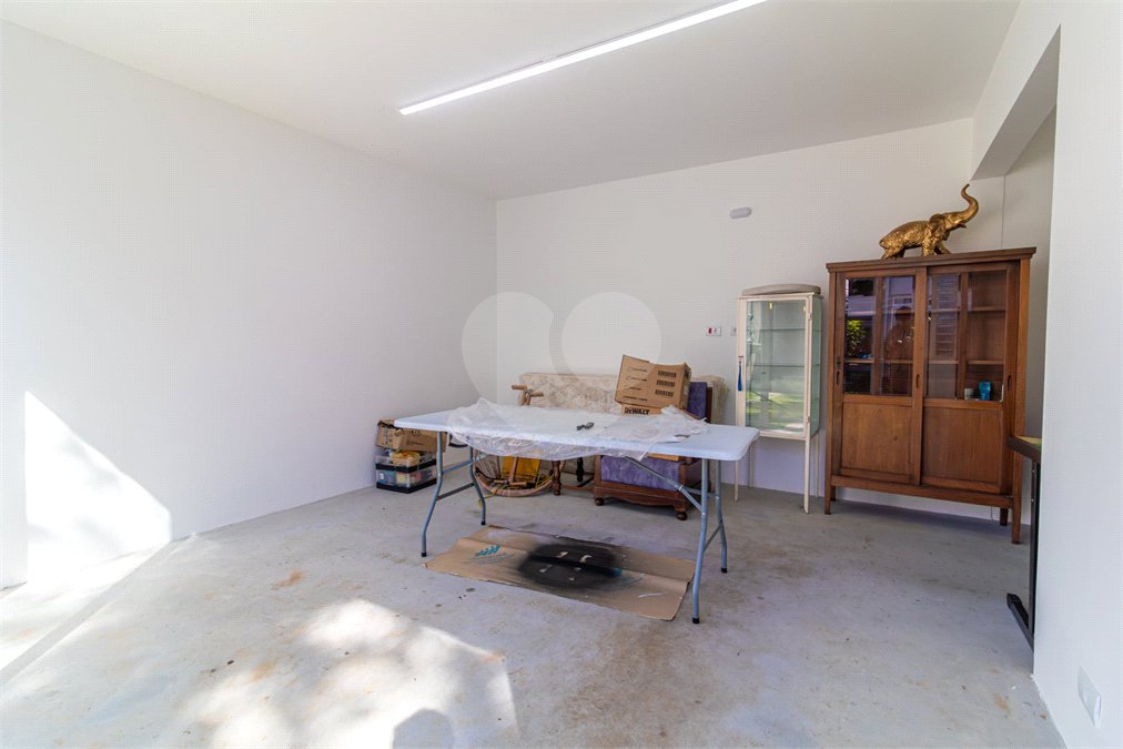 Casa à venda com 3 quartos, sendo 1 suíte, em Alto da Boa Vista, São Paulo, SP