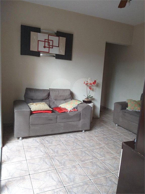 Casa à venda com 2 quartos em João Xxiii, Vinhedo, SP