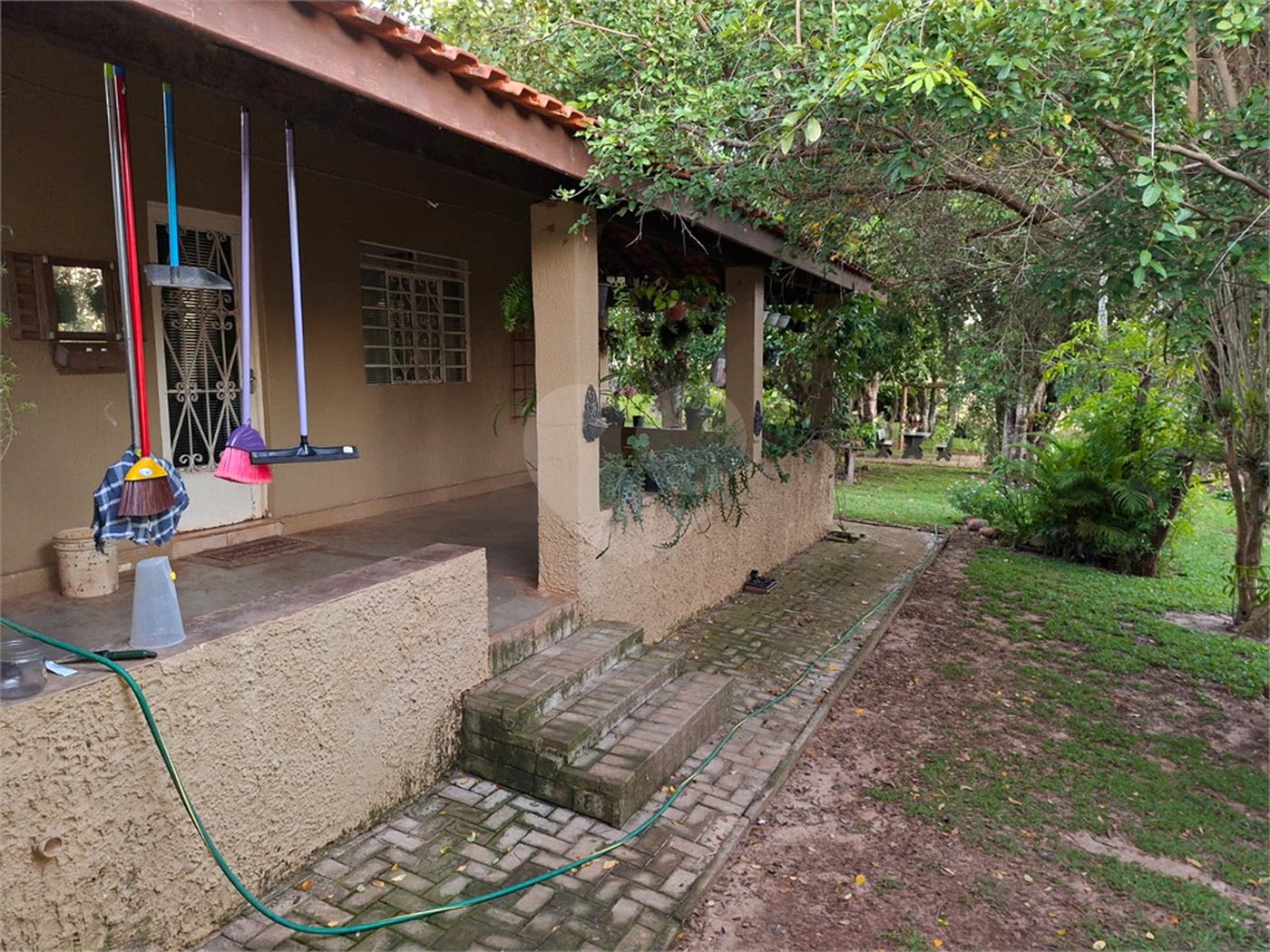 Chácara à venda com 3 quartos, sendo 1 suíte,  em Ribeirãozinho, Alambari, SP