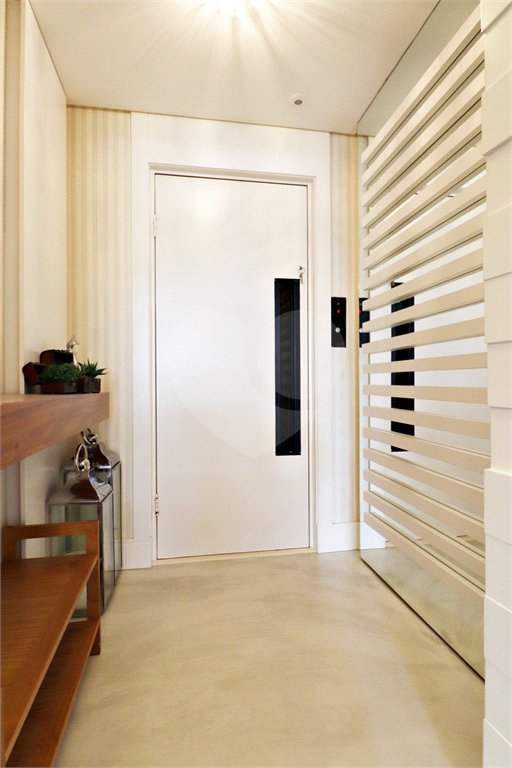 Apartamento à venda com 5 quartos, sendo 2 suítes, em Santana, São Paulo, SP