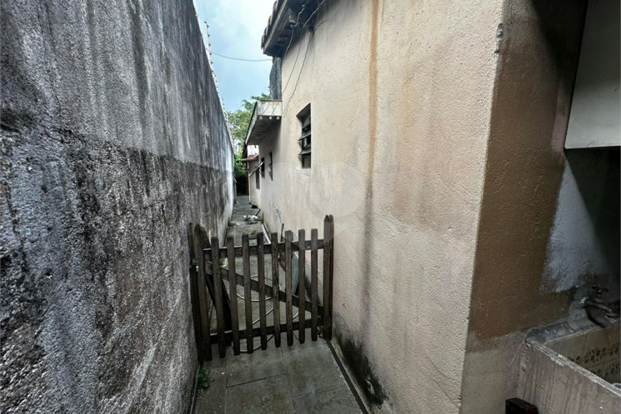 Casa à venda com 3 quartos, sendo 1 suíte, em Planalto Paulista, São Paulo, SP