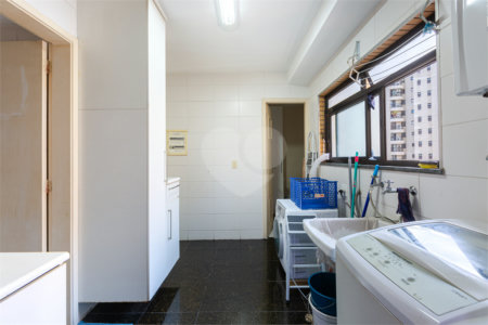 Apartamento à venda com 3 suítes em Alto da Lapa, São Paulo, SP