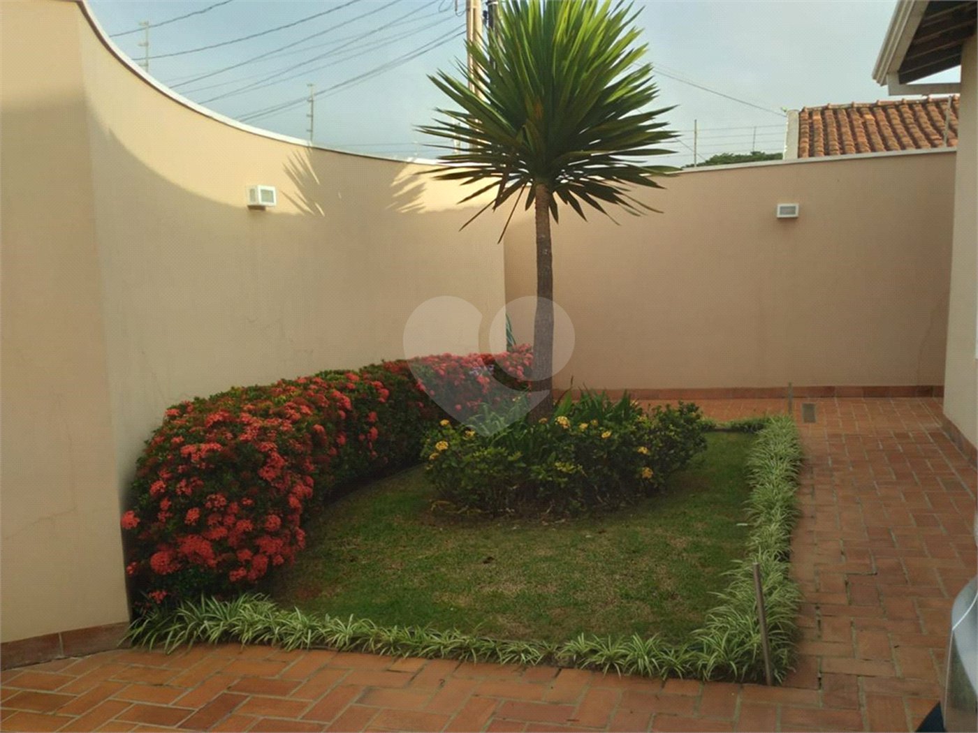 Casa à venda com 4 quartos, sendo 2 suítes, em Jardim Adalgisa, Araraquara, SP