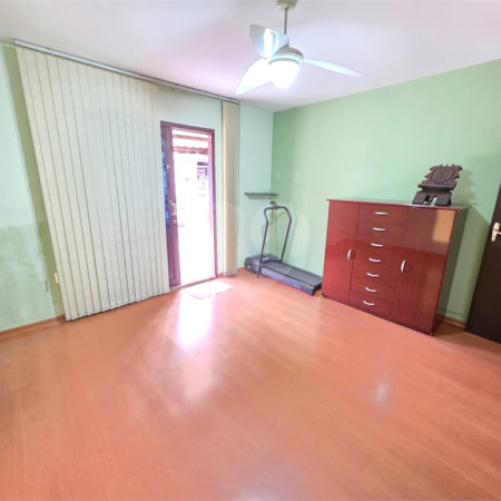 Sobrado à venda com 3 quartos em Rio Pequeno, São Paulo, SP