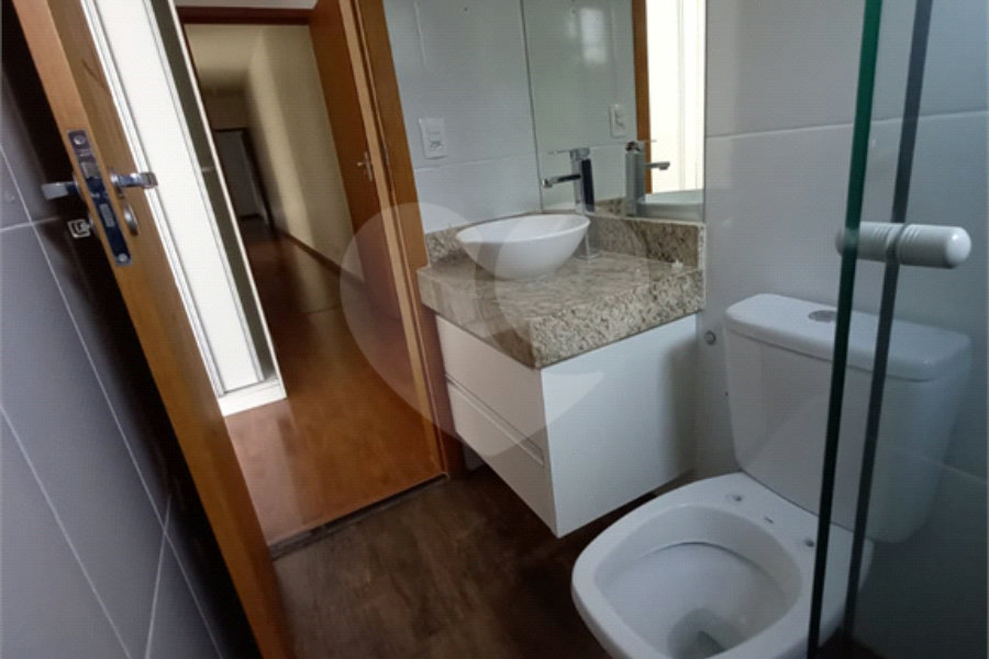 Casa para alugar com 4 suítes no condomínio Milenium, São Paulo - SP