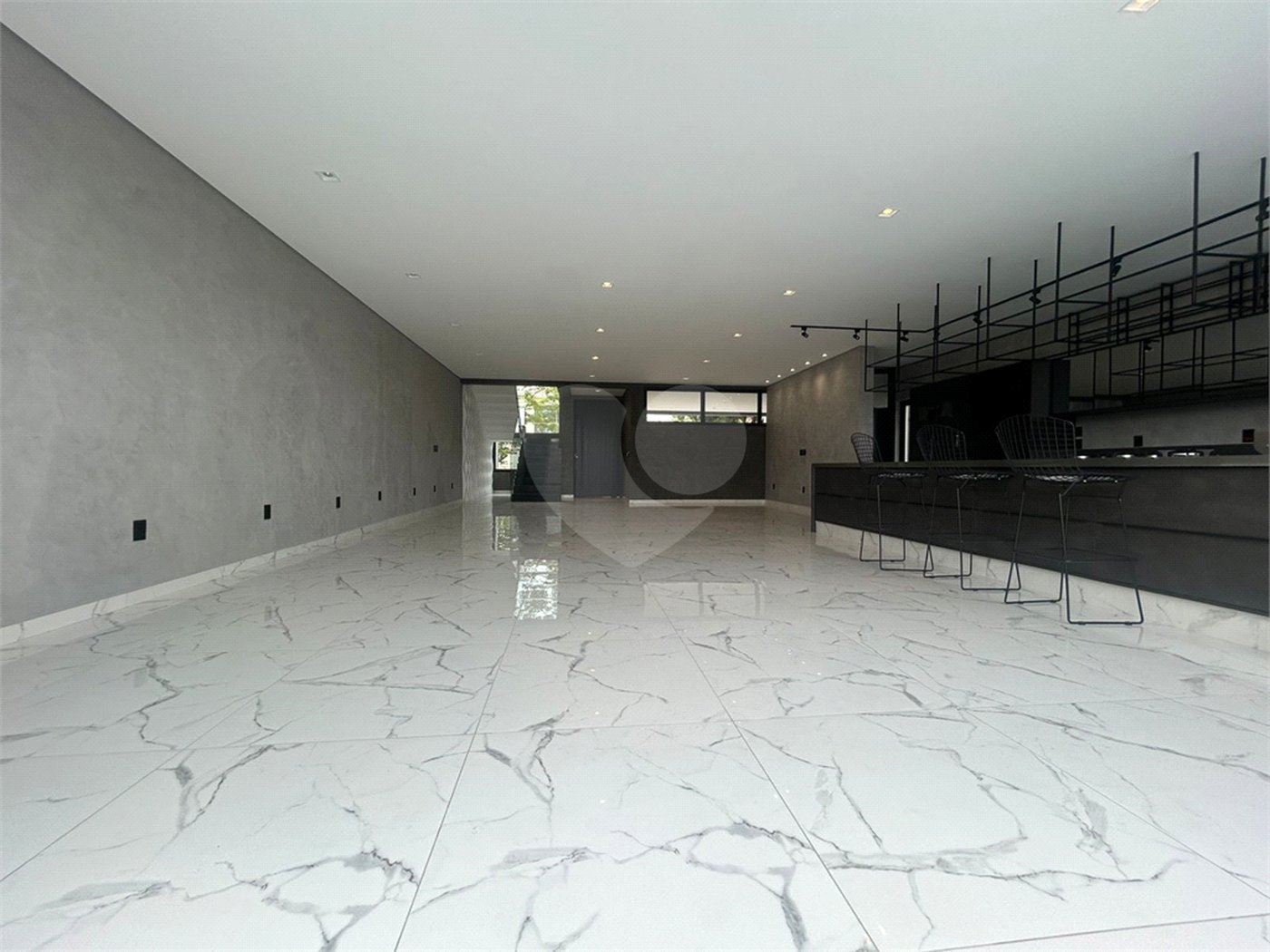 Casa à venda com 4 suítes no condomínio Residencial Chácara Ondina, Sorocaba - SP