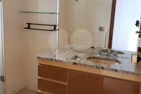 Apartamento à venda com 3 suítes em Conjunto Residencial Morumbi, São Paulo, SP