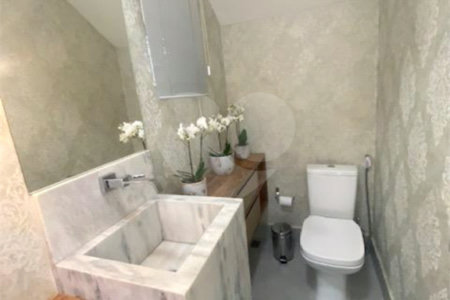 Casa à venda com 3 suítes no condomínio Campos do Conde I, Paulínia - SP