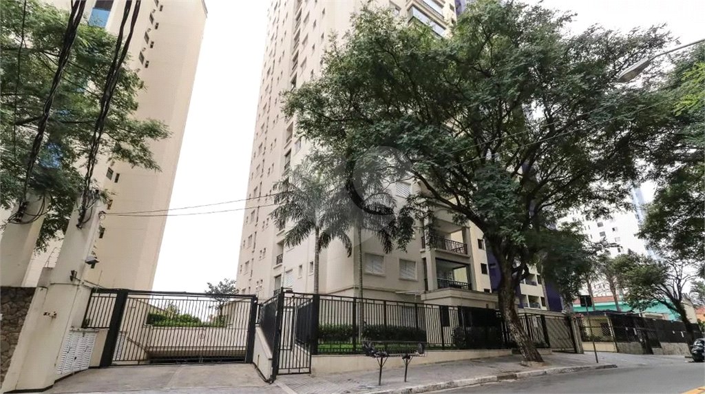 Apartamento à venda com 3 suítes em Vila Ipojuca, São Paulo, SP