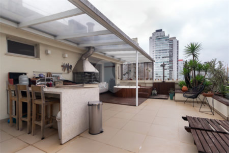 Apartamento à venda com 2 quartos, sendo 1 suíte, em Campo Belo, São Paulo, SP