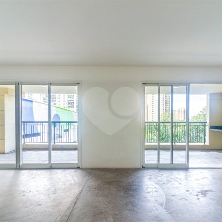 Apartamento à venda com 4 suítes em Santo Amaro, São Paulo, SP