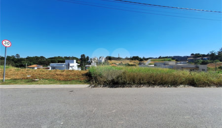 Terreno à venda com 1 suíte no condomínio Jardim Santa Maria, Vinhedo - SP