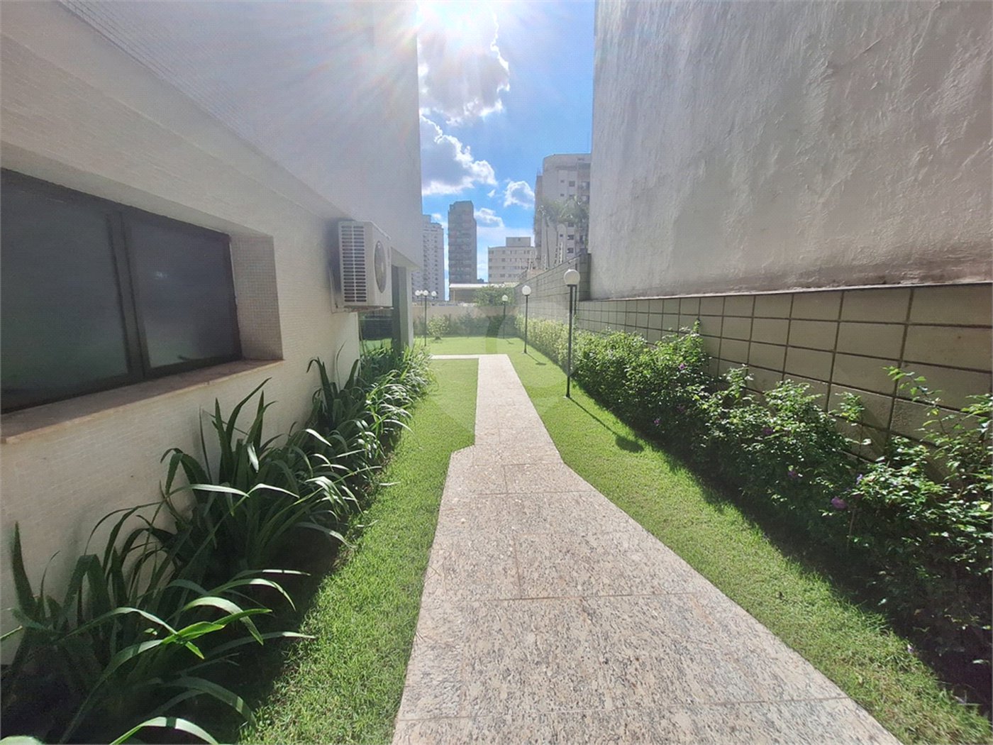 Apartamento à venda com 4 quartos, sendo 2 suítes, em Santana, São Paulo, SP