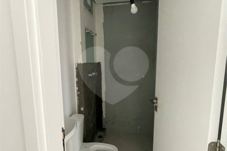 Apartamento à venda com 3 suítes em Brooklin Paulista, São Paulo, SP