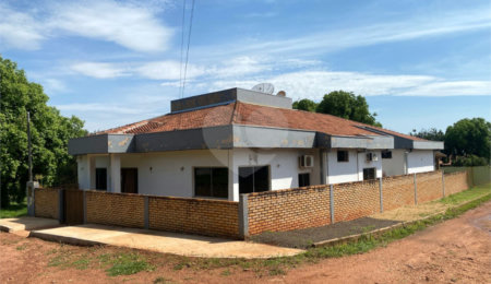 Casa à venda com 3 suítes no condomínio Itapema Iate Clube/ponta Pora-ms, Ponta Porã - MS